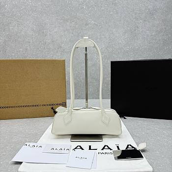 Bagsaaa Alaia Le Teckel Small Bag White - 27x9x8 cm