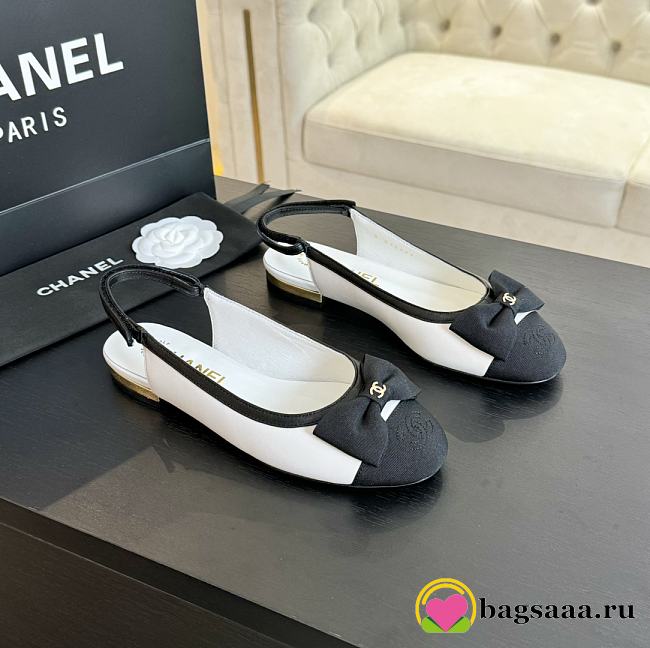 Bagsaaa Chanel Slingbacks Black & White G45689 - 1