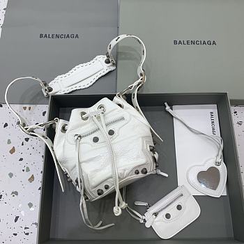 Bagsaaa Balenciaga Le Cagole XS White Leather - 15x20x18cm