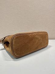 Bagsaaa Medium Prada Buckle suede bag with belt light brown - 32Ｘ23Ｘ11CM - 3