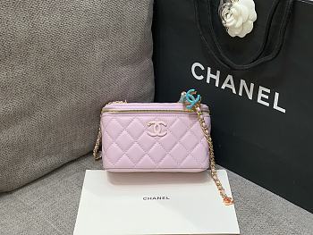 Bagsaaa Chanel Pink Vanity Case Adjustable Chain Strap AP3940 - 17cm