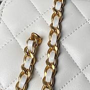 Bagsaaa Chanel White Vanity Case Adjustable Chain Strap AP3940 - 17cm - 3