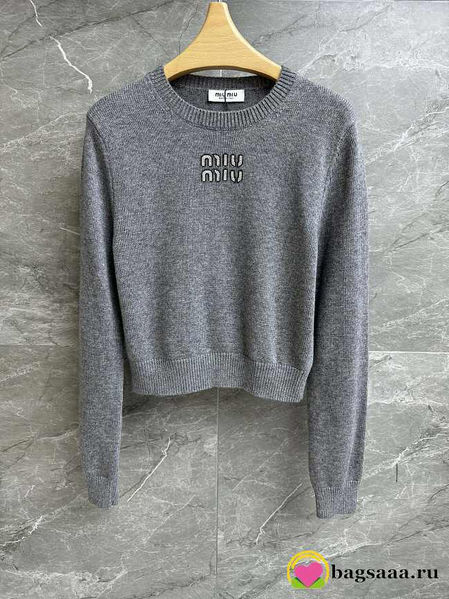 Bagsaaa Miumiu Long-Sleeved Sweater Gray - 1