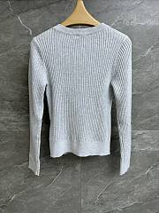 Bagsaaa Miumiu Long-Sleeved Sweater Light Gray - 3