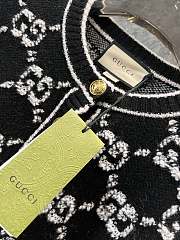 Bagsaaa Gucci GG Wool Bouclé Jacquard Cardigan Black - 3