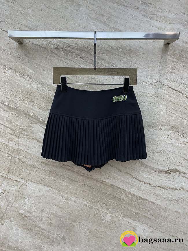 Bagsaaa Miumiu Short Skirt Black - 1