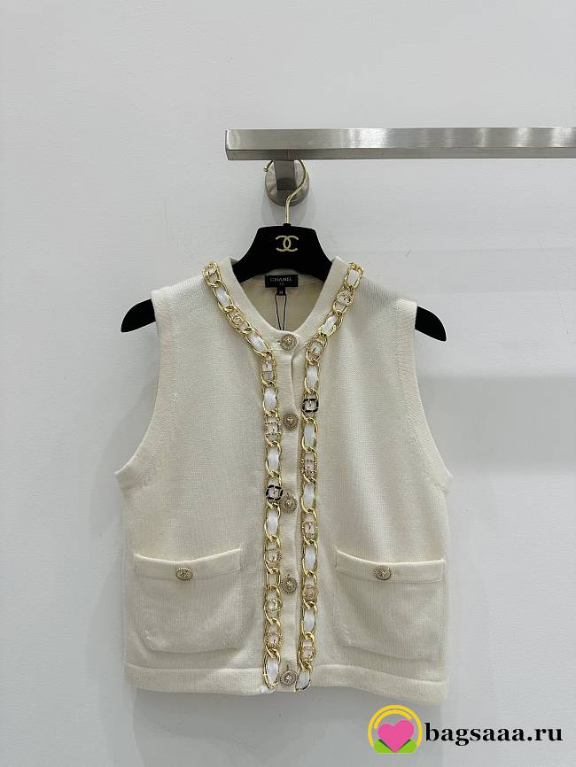 Bagsaaa Chanel Chain Vest In Beige - 1