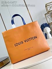 Bagsaaa Louis Vuitton M24457 Shopper Tote MM Safran - 40 x 32 x 16 cm - 1