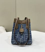 Bagsaaa Fendi Origami Mini FF denim fabric mini bag that can be transformed - 18x15x15 cm - 1