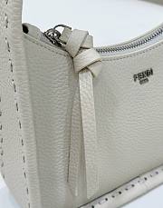 Bagsaaa Fendi Mini Fendessence Small ice white Selleria bag - 28x20.5x7 cm - 2