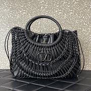 Bagsaaa Valentino Allknots Woven Leather Shopper Black - 38x34x7 cm - 1