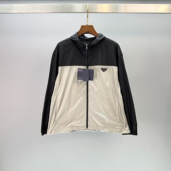 Bagsaaa Prada Re-Nylon jacket Black & Beige