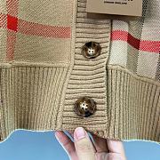 Bagsaaa Burberry Caragh Check Jacquard Cardigan - 3