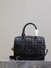 Bagsaaa Dior Groove 25 Bag Black Graphic Cannage Calfskin - 25 x 19 x 16 cm - 3