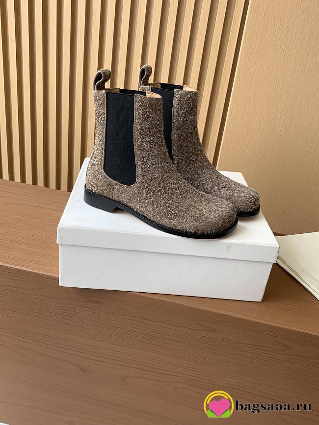 Bagsaaa Loewe Campo Chelsea boot in brushed suede beige - 1