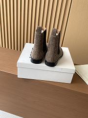 Bagsaaa Loewe Campo Chelsea boot in brushed suede beige - 2