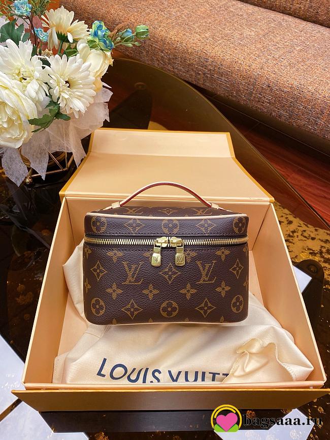 Bagsaaa Louis Vuitton M44495 Nice Mini - 20 cm - 1