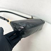 Bagsaaa Prada Re-Edition 2002 small leather shoulder bag black - 23.5*10*5 cm - 3