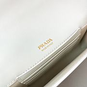 Bagsaaa Prada Patent leather mini-bag ivory - 20*11.5cm - 2