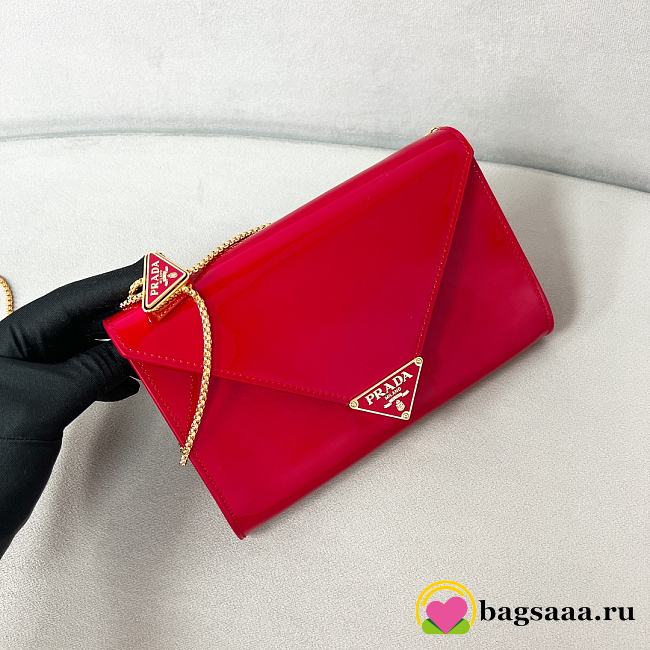 Bagsaaa Prada Patent leather mini-bag red - 20*11.5cm - 1