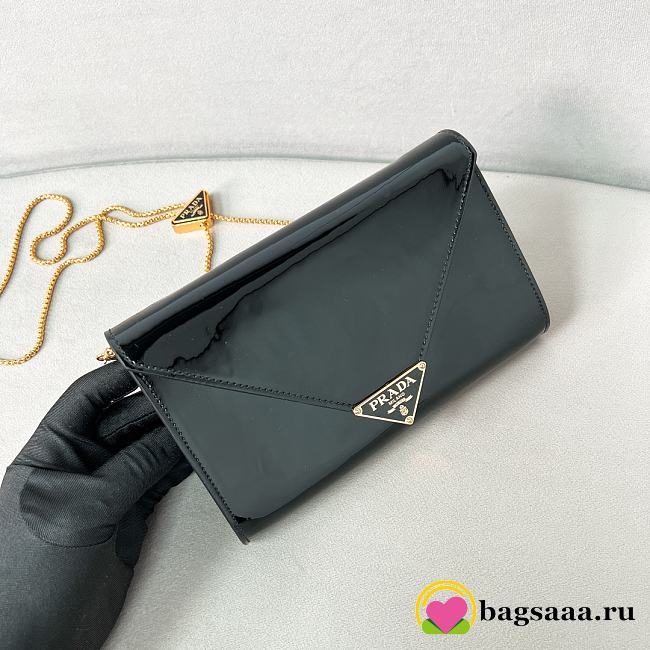 Bagsaaa Prada Patent leather mini-bag black - 20*11.5cm - 1