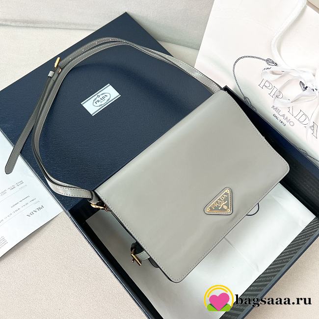 Bagsaaa Prada Leather shoulder bag gray - 22*13*8cm - 1