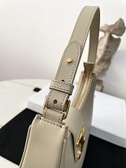 Bagsaaa Celine Medium Ava Triomphe Bag In Smooth Calfskin Beige - 24.5 x 17 x 9 CM - 4