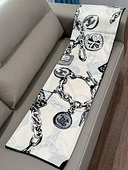 Bagsaaa Chanel Scarf 02 - 140x140cm - 4