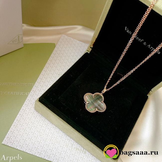 Bagsaaa VCA Necklace - 1