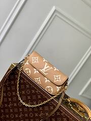 Bagsaaa Louis Vuitton M12758 Wallet on Chain Bag Arizona Beige/Cream - 23.5 x 12 x 4.3 cm - 1