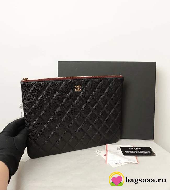 Bagsaaa Chanel Classic Zipped Pouch AP4021 Black Caviar - 20 × 27.5 × 1 cm - 1