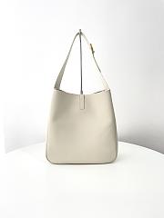 Bagsaaa YSL Le 5 À 7 Supple Large In Grained Leather Cream White - 30 X 31 X 13 CM - 4