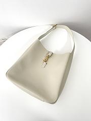 Bagsaaa YSL Le 5 À 7 Supple Large In Grained Leather Cream White - 30 X 31 X 13 CM - 2