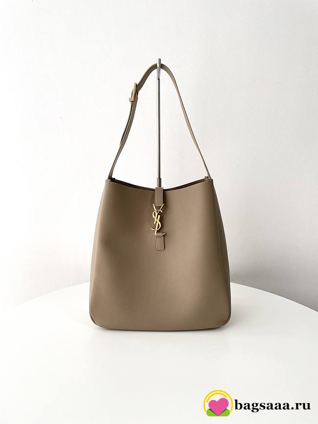 Bagsaaa YSL Le 5 À 7 Supple Large In Grained Leather Beige - 30 X 31 X 13 CM - 1