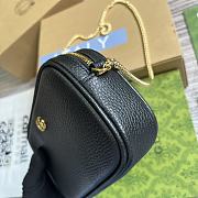 Bagsaaa Gucci GG Marmont Super Mini Shoulder Bag 772759 Black - 18.2x11x4 cm - 2