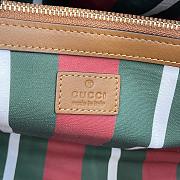 Bagsaaa Gucci GG Emblem Medium Tote Bag 815213 - 38 x 25 x 15 cm - 4