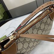 Bagsaaa Gucci GG Emblem Small Shoulder Bag 815218 - 24.5x16x6cm - 3