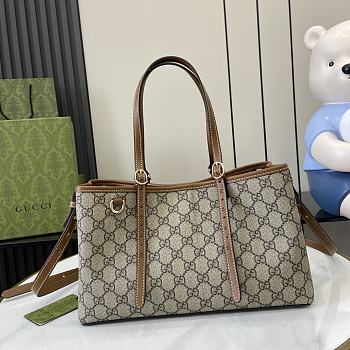 Bagsaaa Gucci GG Emblem small tote bag 815214 beige - 30cm