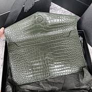 Bagsaaa YSL Uptown Pouch In Crocodile-Embossed Shiny 565739 Green - 27 x 16 x 2 CM - 3