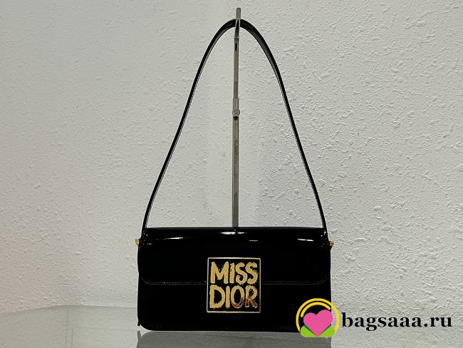 Bagsaaa Miss Dior Flap Bag Black Patent Calfskin - 22 x 11 x 6 cm - 1