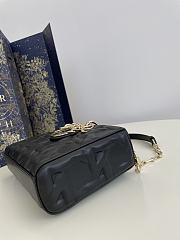 Bagsaaa Dior Medium Lady D-Joy Bag Black Graphic Cannage Calfskin - 26 x 13.5 x 5 cm - 3