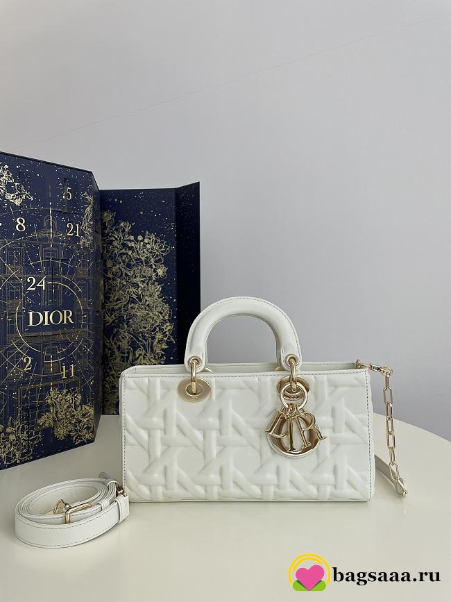 Bagsaaa Dior Medium Lady D-Joy Bag White Graphic Cannage Calfskin - 26 x 13.5 x 5 cm - 1