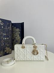 Bagsaaa Dior Medium Lady D-Joy Bag White Graphic Cannage Calfskin - 26 x 13.5 x 5 cm - 1