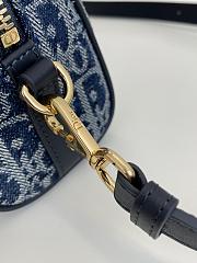 Bagsaaa Dior Groove 16 Mini Bag Blue Denim Dior Oblique Jacquard - 16 x 11 x 8 cm - 2