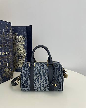 Bagsaaa Dior Groove 20 Bag Blue Denim Dior Oblique Jacquard - 20.5 x 13.5 x 12 cm