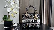 Bagsaaa Dior Medium Lady D-Lite Bag Black Multicolor Dior Herbarium Embroidery - 24 x 21 x 12 cm - 1