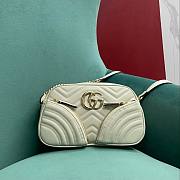 Bagsaaa Gucci GG Marmont Small Shoulder Bag 798715 Ivory - 24.5 x 15 x 9 cm - 1