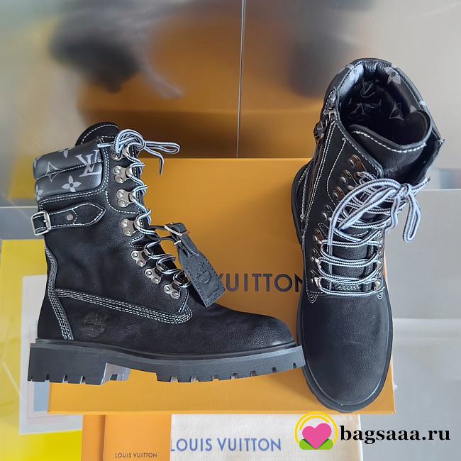 Bagsaaa Louis Vuitton LV x Timberland Ranger Boot Black - 1