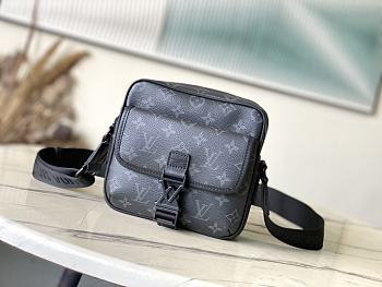 Bagsaaa Louis Vuitton M12518 Getaway Messenger - 17 x 7.8 x 18 cm