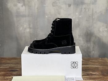 Bagsaaa Loewe Sierra combat boot in suede Black